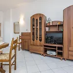 Appartamento By The Sea - 20203