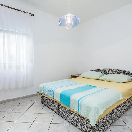 By The Sea - 20203 Apartment